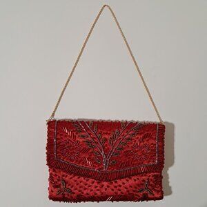 Red Hand Beaded Handbag with Gold tone Chain, 8" X 5"